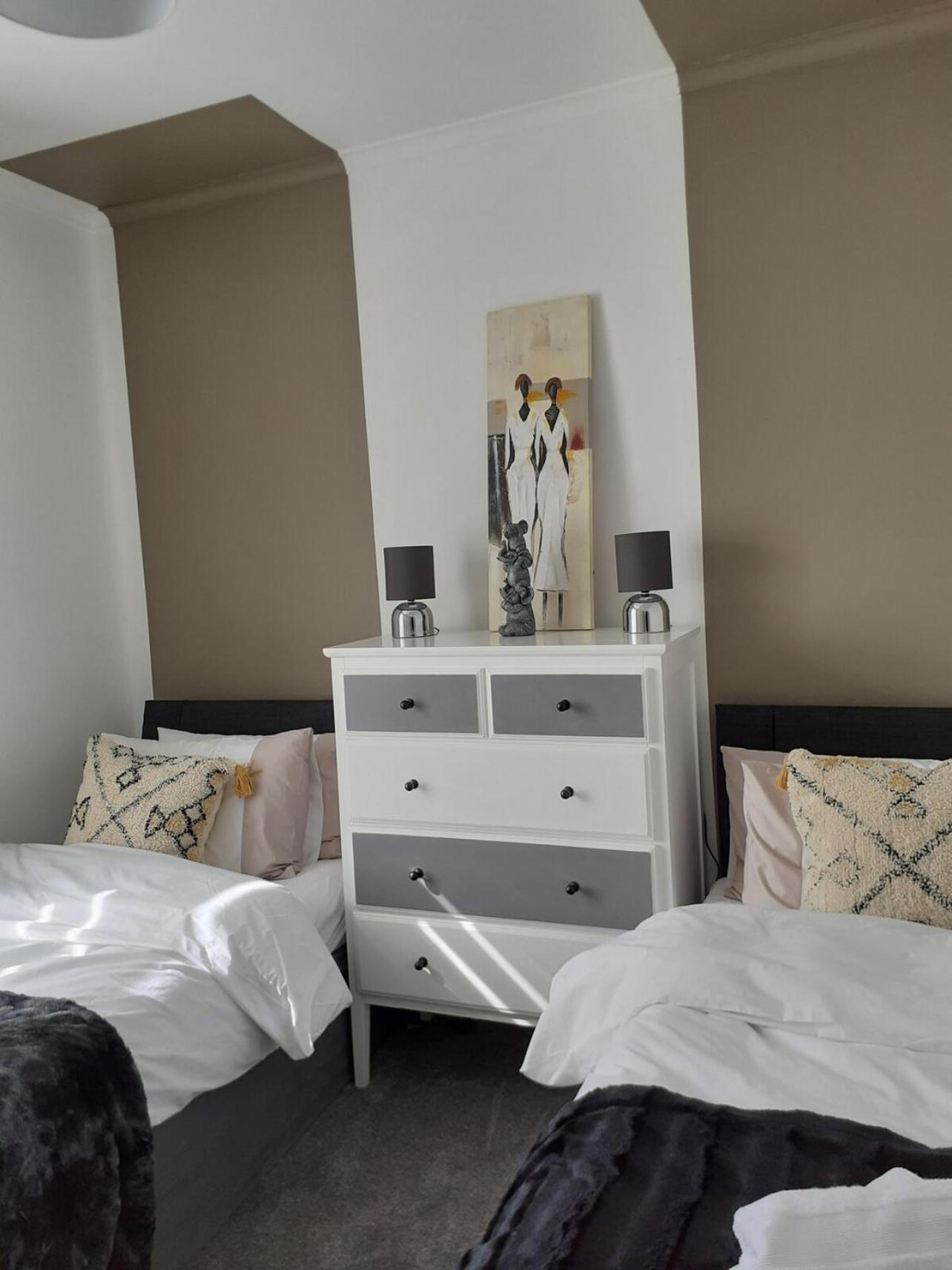 Coastal Family Stay 3-Bed Parking Wi-Fi Брідженд Екстер'єр фото